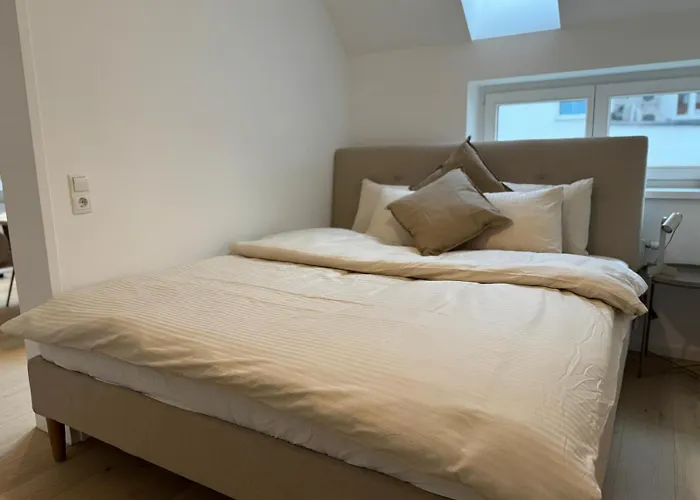 Apartman Train Station, Kahlenberg, Historic, Danube - Axara Housing Fhg 20 *